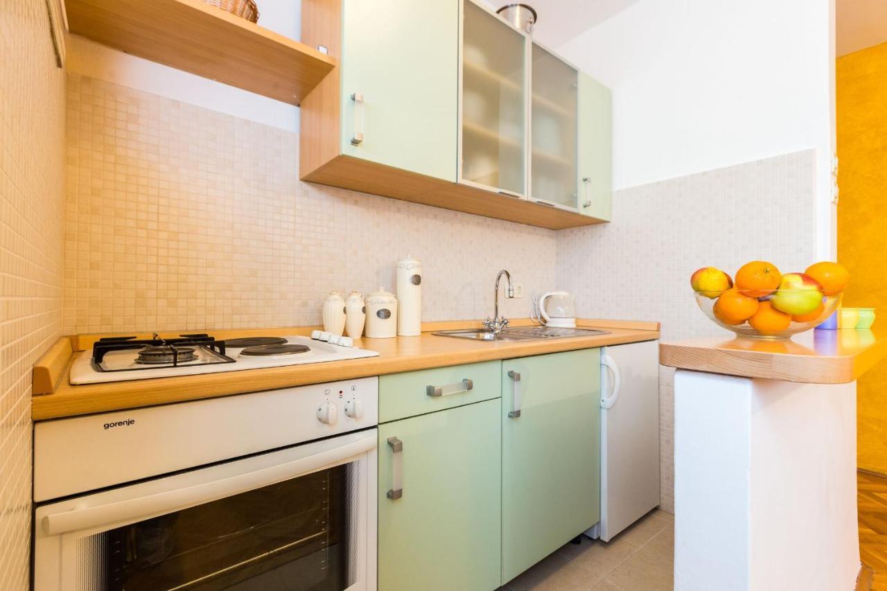 Lavender Apt. W. Balcony In Old Town زادار المظهر الخارجي الصورة