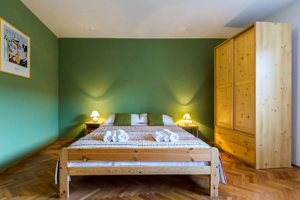 Lavender Apt. W. Balcony In Old Town زادار الغرفة الصورة