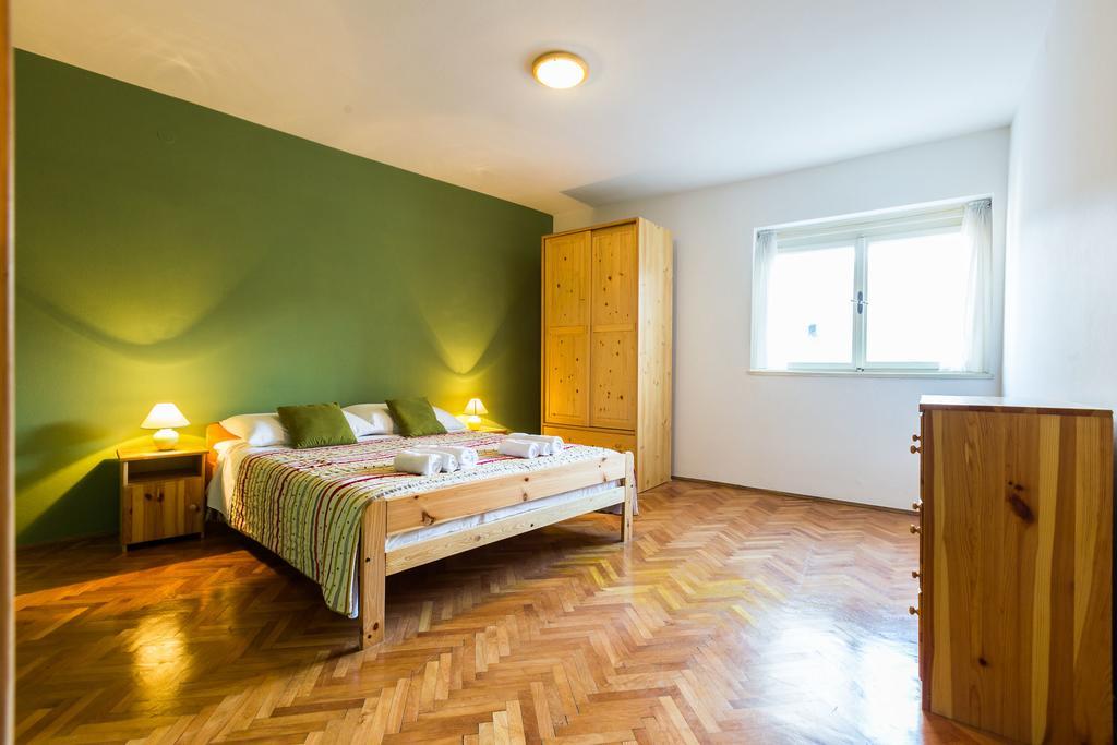Lavender Apt. W. Balcony In Old Town زادار الغرفة الصورة