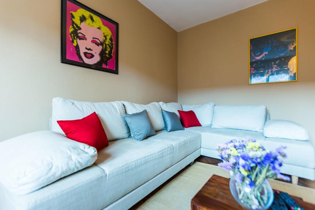 Lavender Apt. W. Balcony In Old Town زادار الغرفة الصورة