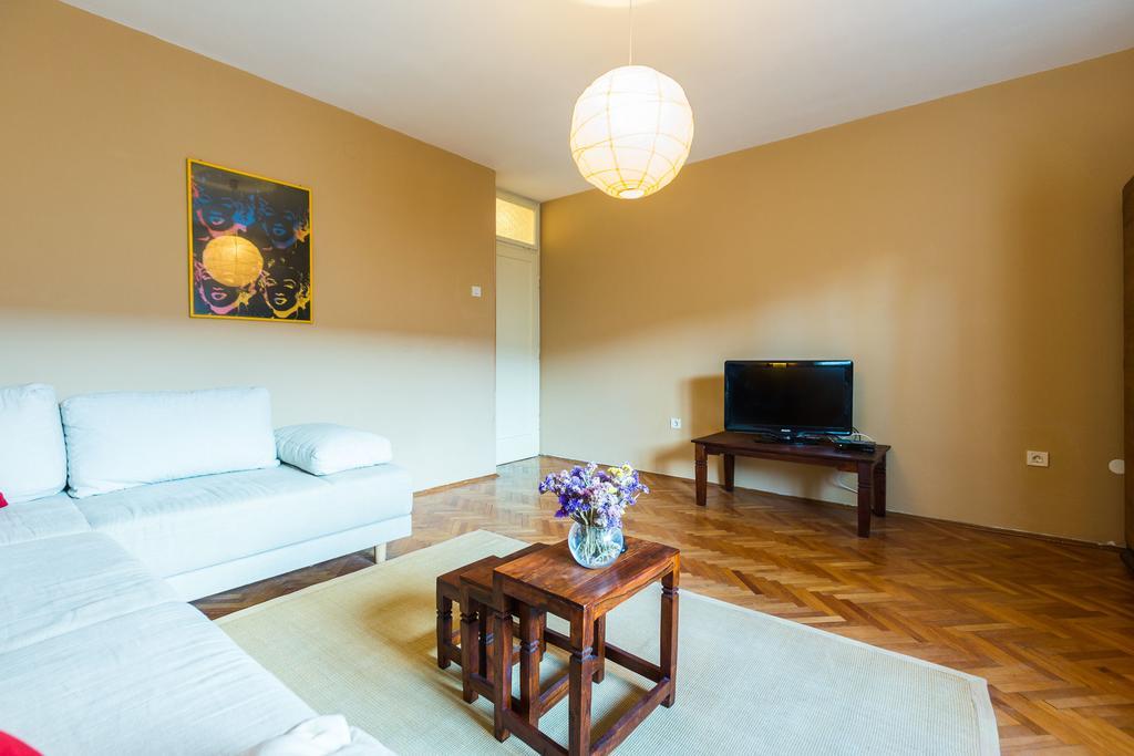 Lavender Apt. W. Balcony In Old Town زادار الغرفة الصورة