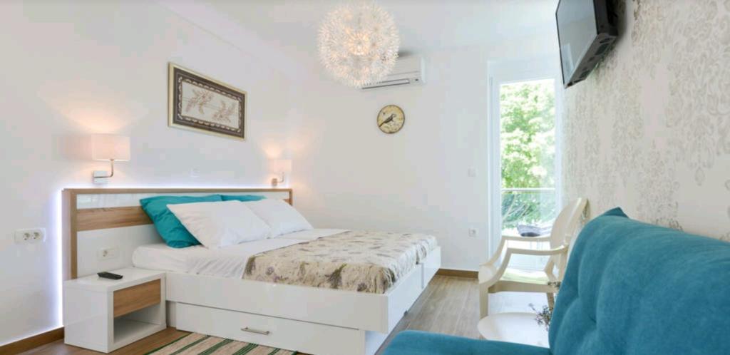 Lavender Apt. W. Balcony In Old Town زادار المظهر الخارجي الصورة