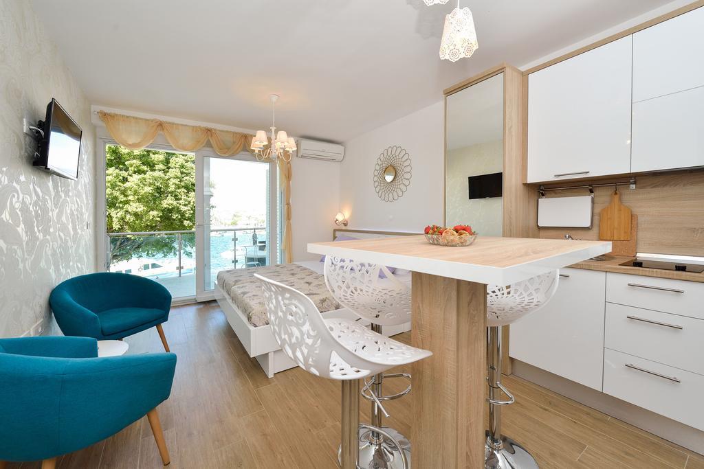 Lavender Apt. W. Balcony In Old Town زادار المظهر الخارجي الصورة